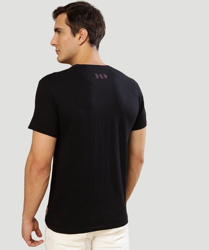 Men's Black Solid Half Sleeves Regular Fit T-Shirt